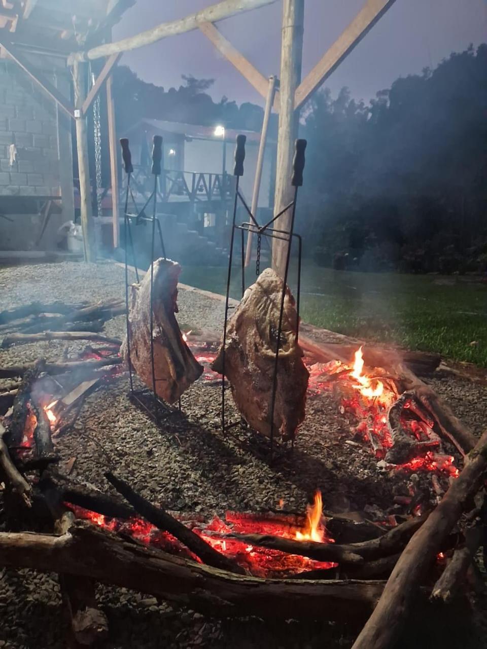 Chacara Recanto Vale Do Luar Piraquara Εξωτερικό φωτογραφία